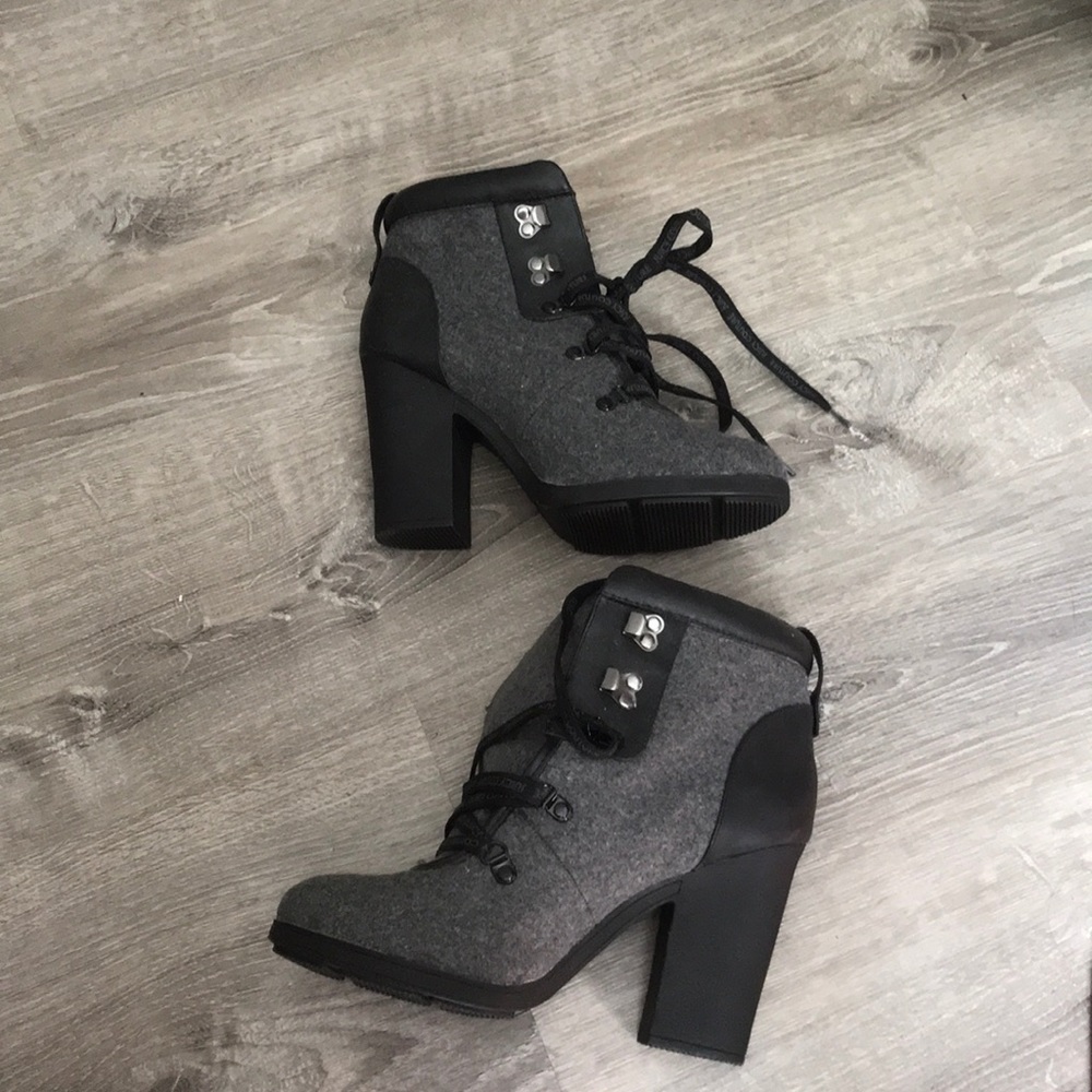 Authentic Juicy Couture Winter Boot with heel